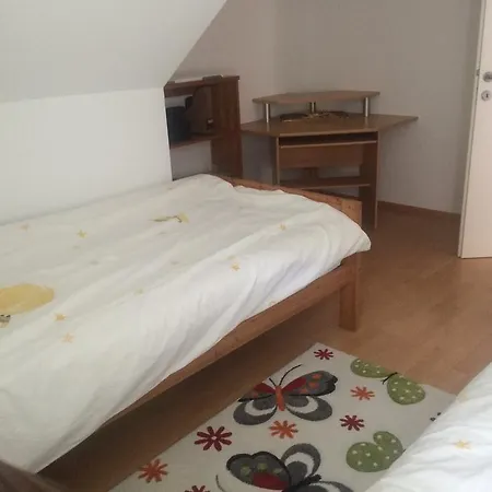 Gelbe Haus Quarto em Acomodações Particulares Sankt Christofen