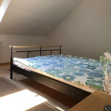 Gelbe Haus Sankt Christofen